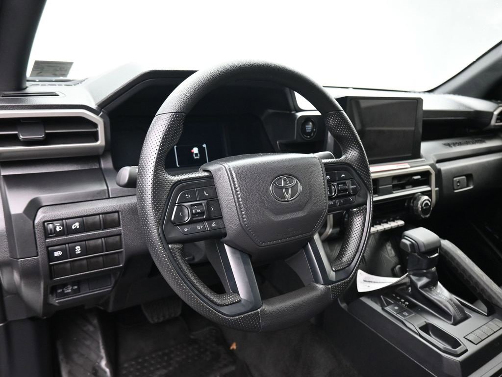 Used 2025 Toyota Tacoma SR image 13