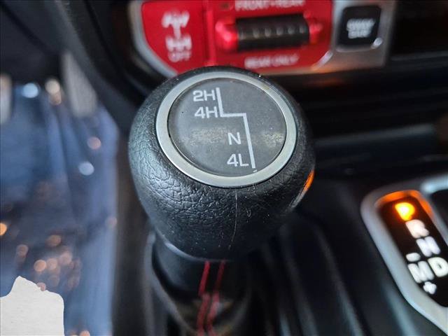 Used 2019 Jeep Wrangler Unlimited Rubicon AWD/4WD image 27