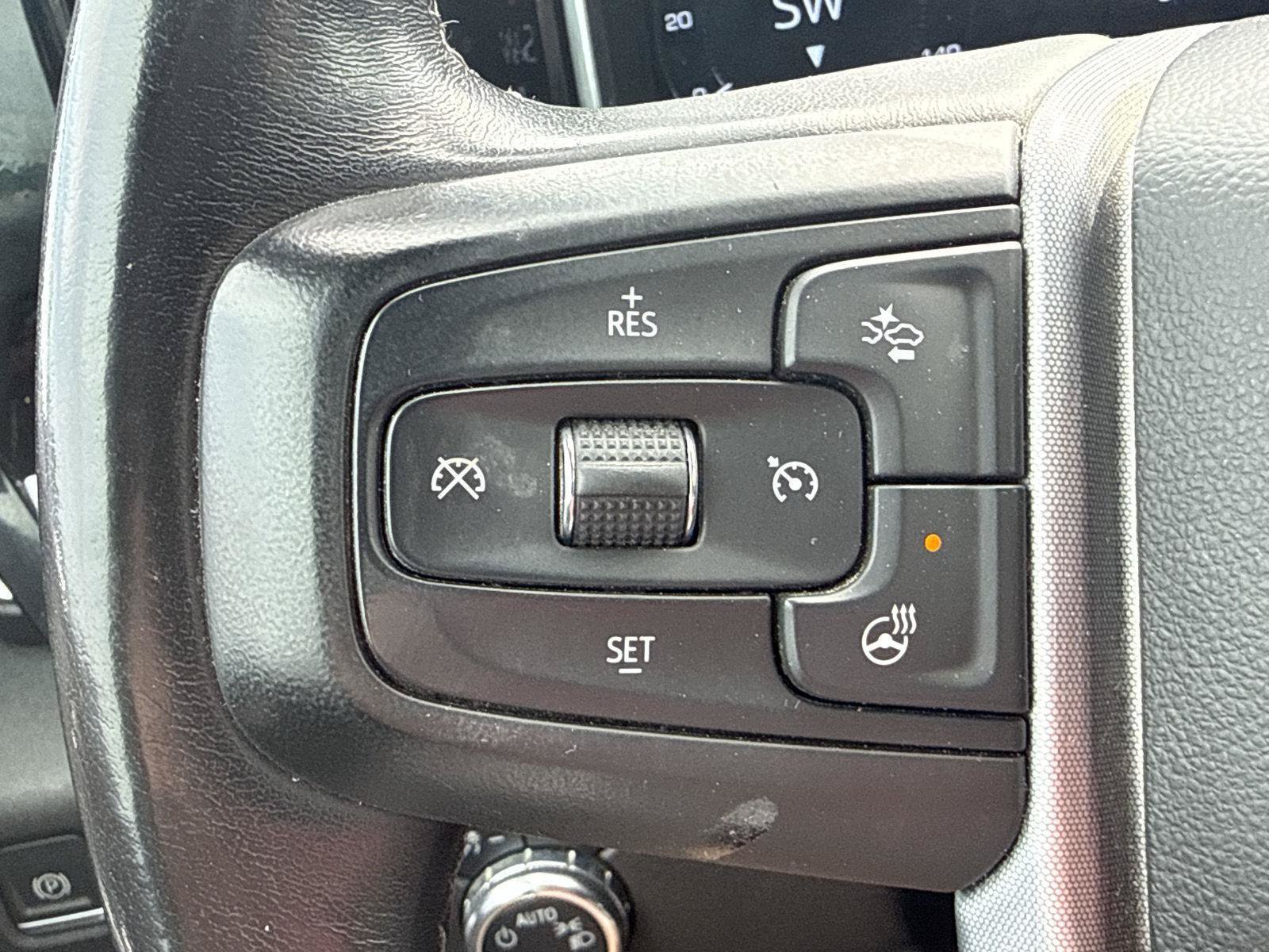 Used 2022 GMC Sierra 1500 SLE AWD/4WD image 17