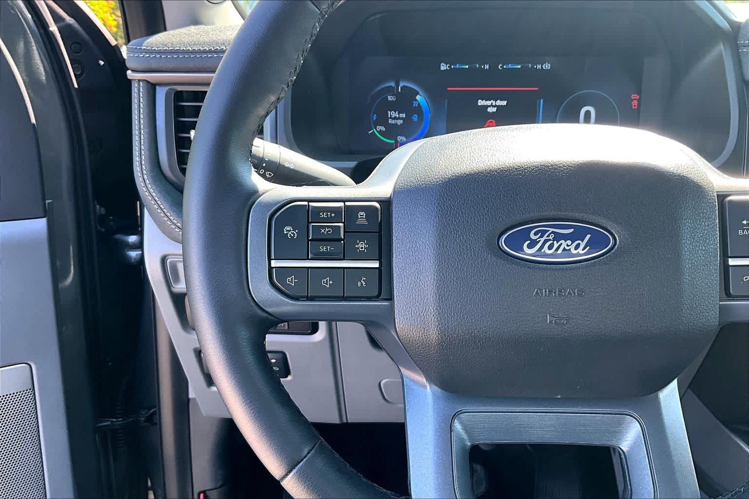 Used 2025 Ford F150 Lightning Flash AWD/4WD image 25
