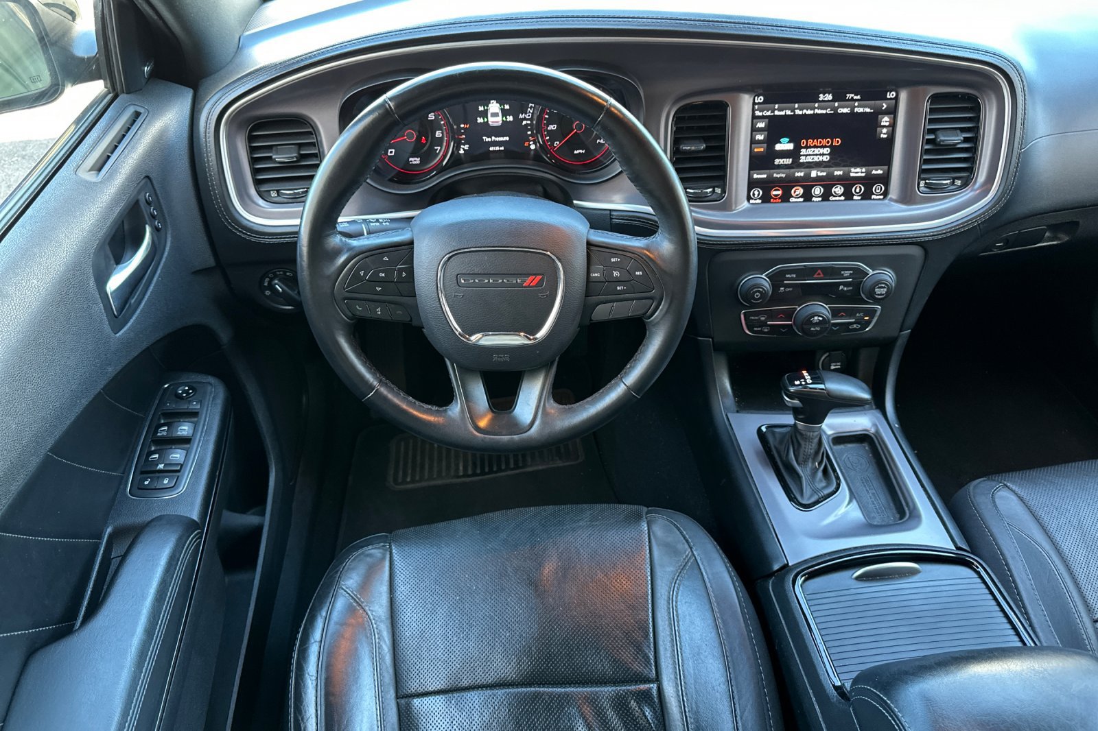 Used 2019 Dodge Charger SXT w/ Plus Group RWD image 16
