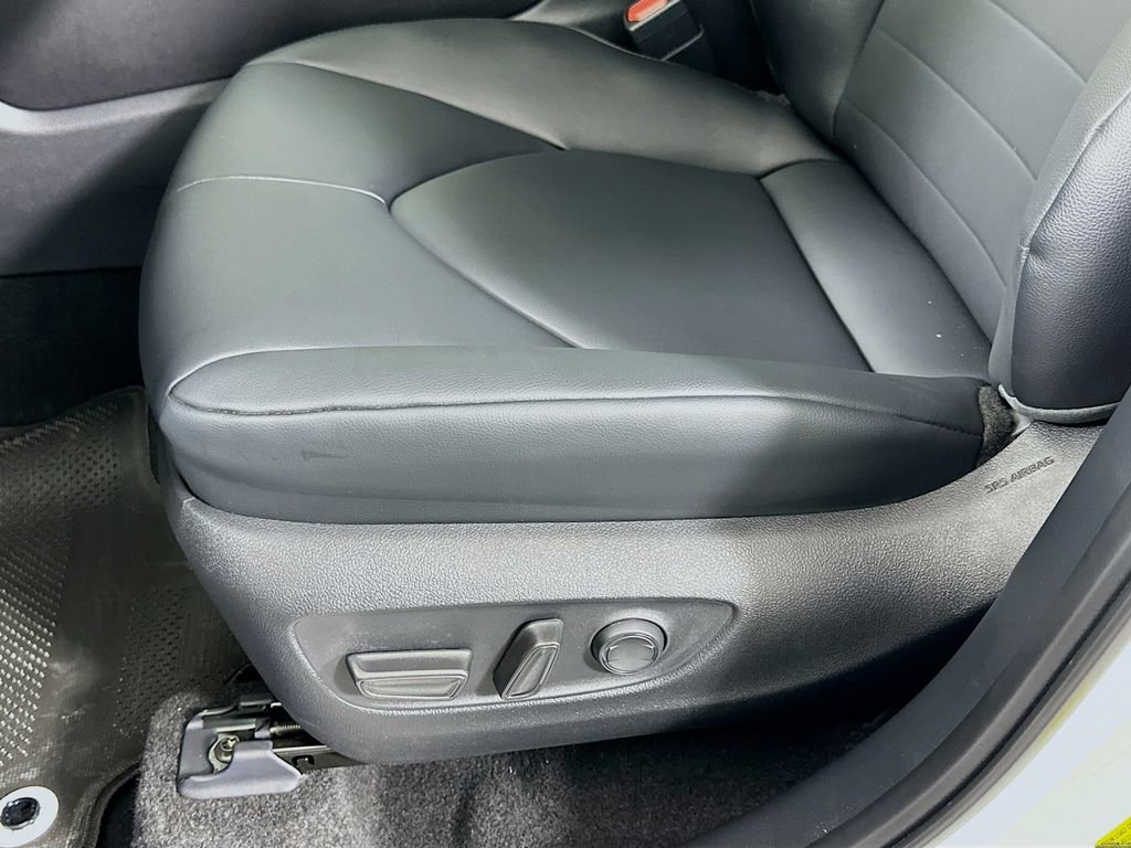 Certified 2026 Toyota Highlander XLE image 20