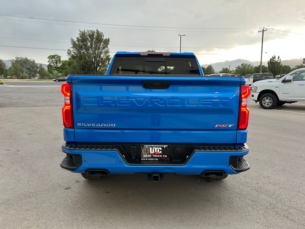 Used 2025 Chevrolet Silverado 1500 RST w/ Convenience Package II AWD/4WD image 6