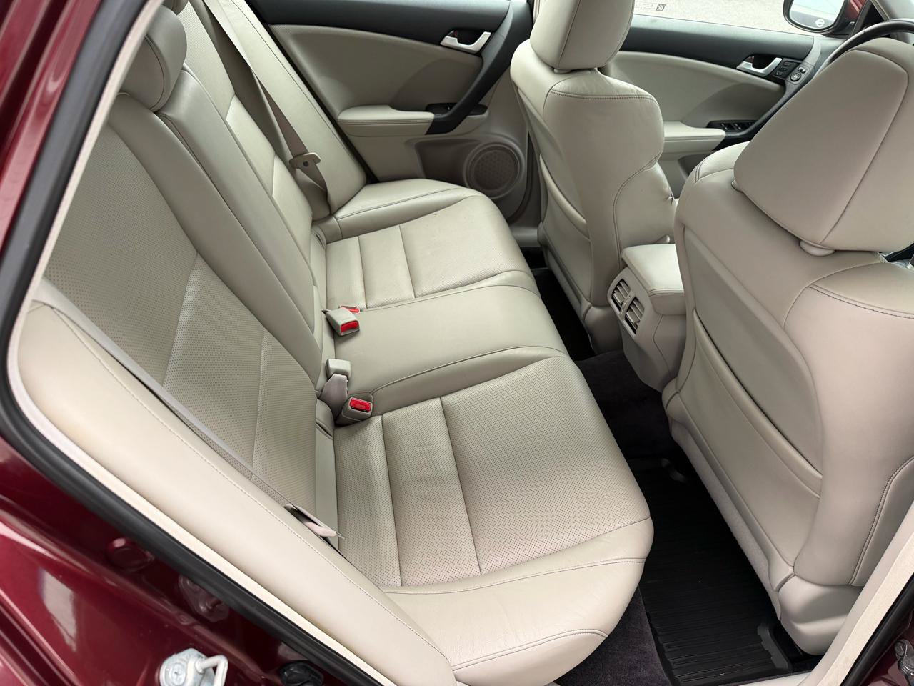 Used 2012 Acura TSX Sport Wagon FWD image 12