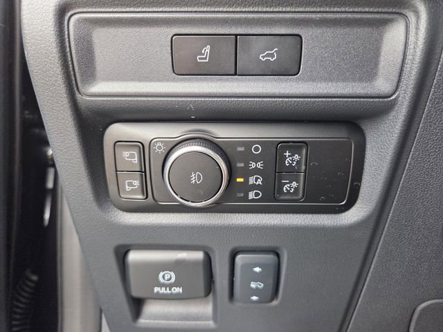 Certified 2024 Ford Expedition Platinum image 25