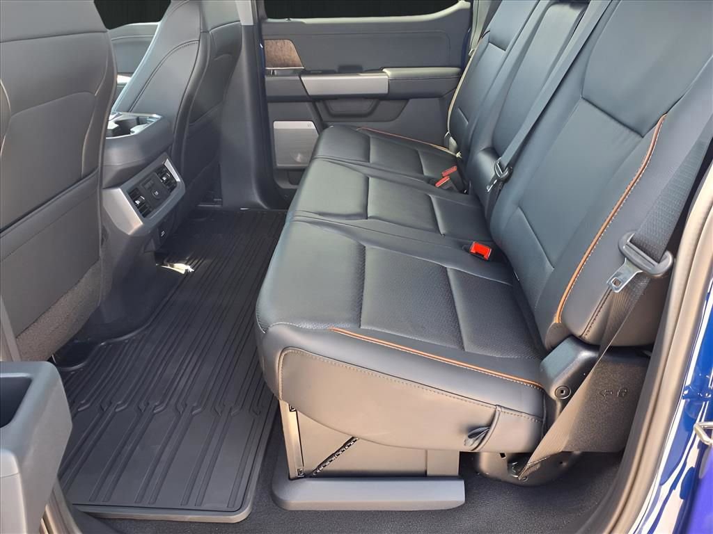 New 2026 Ford F250 Lariat w/ Black Appearance Package image 13
