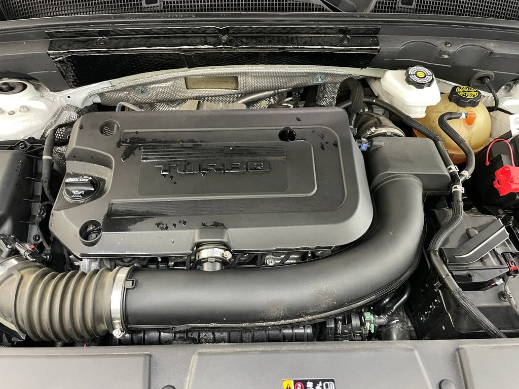 Used 2021 Buick Envision Essence w/ Technology Package I FWD image 47