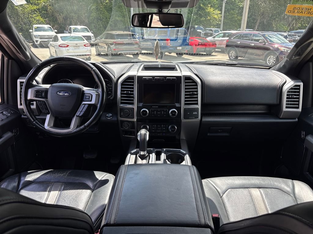 Used 2019 Ford F150 Platinum w/ Equipment Group 701A Luxury AWD/4WD image 8