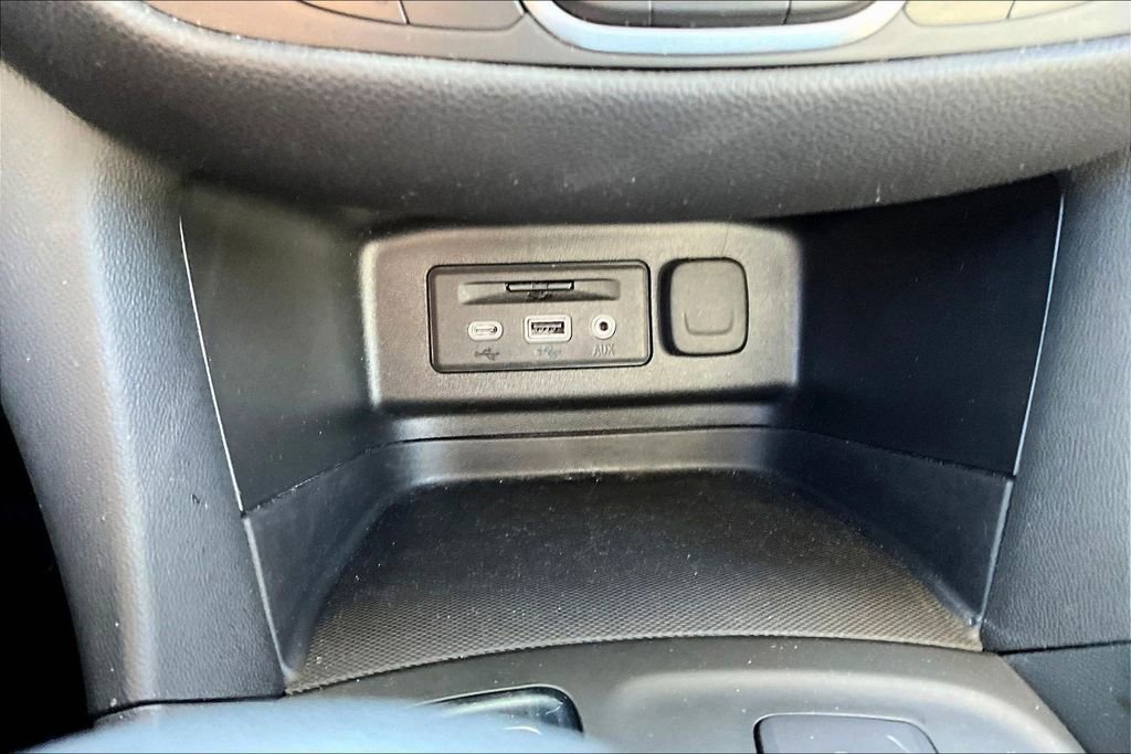 Used 2022 Chevrolet Equinox LT image 14