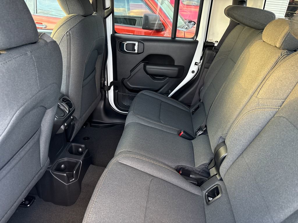 New 2026 Jeep Gladiator Sport image 12