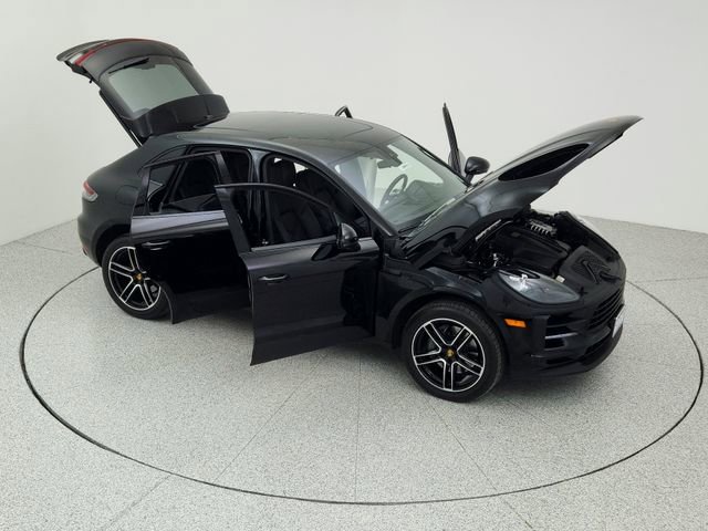 Used 2020 Porsche Macan S image 36