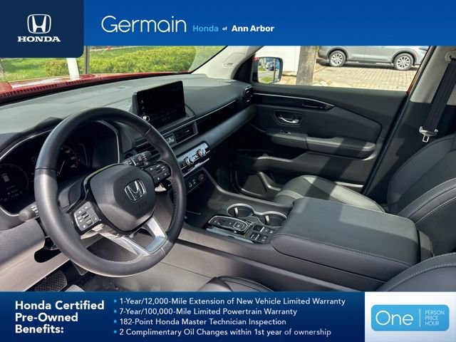 Certified 2025 Honda Pilot Touring image 17