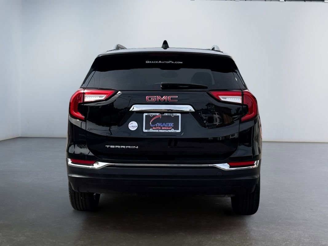 Used 2023 GMC Terrain SLT image 6