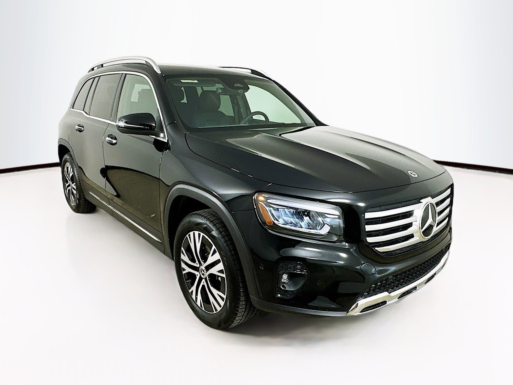 Certified 2025 Mercedes-Benz GLB 250 4MATIC image 1