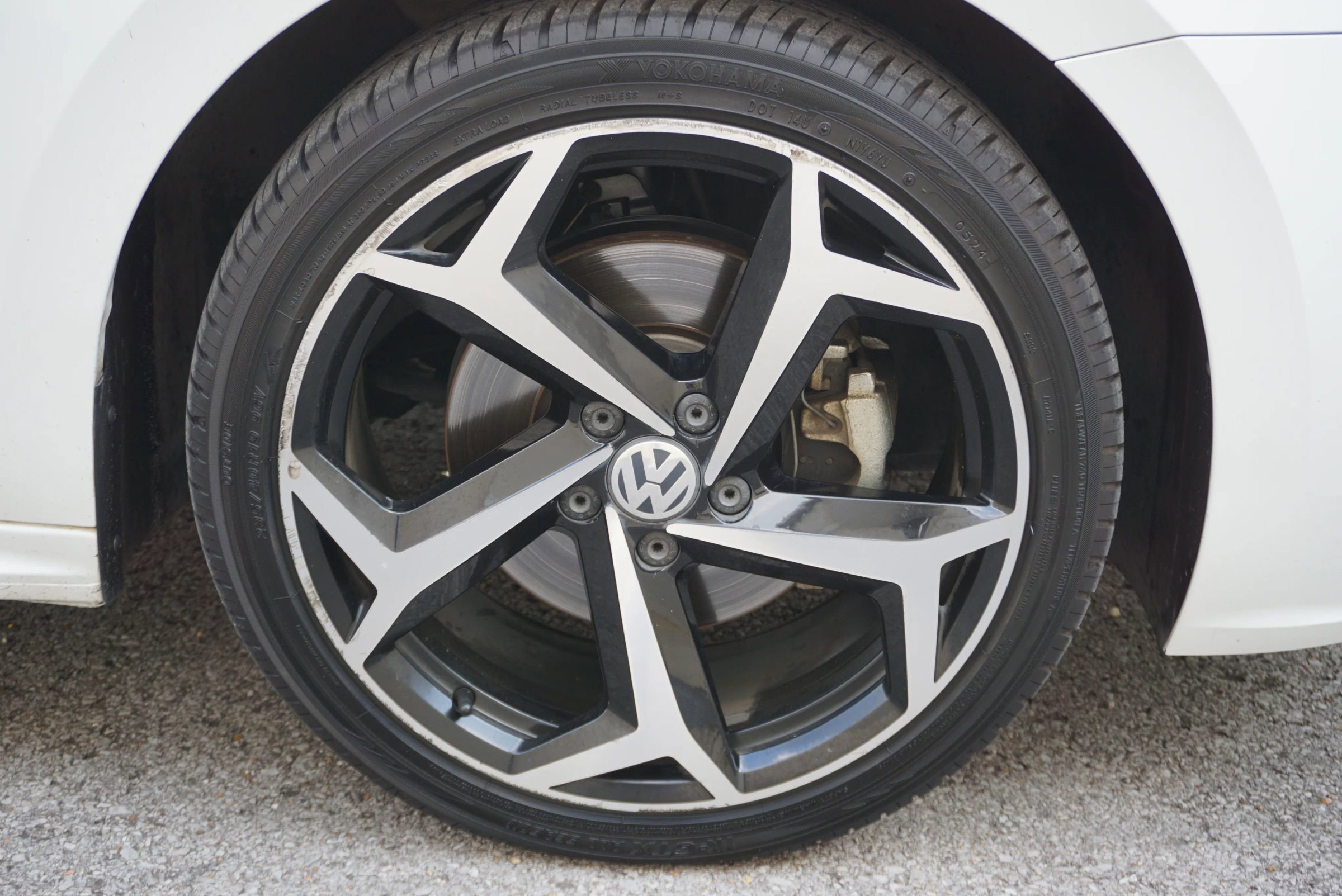 Used 2020 Volkswagen Passat 2.0T R-Line image 12