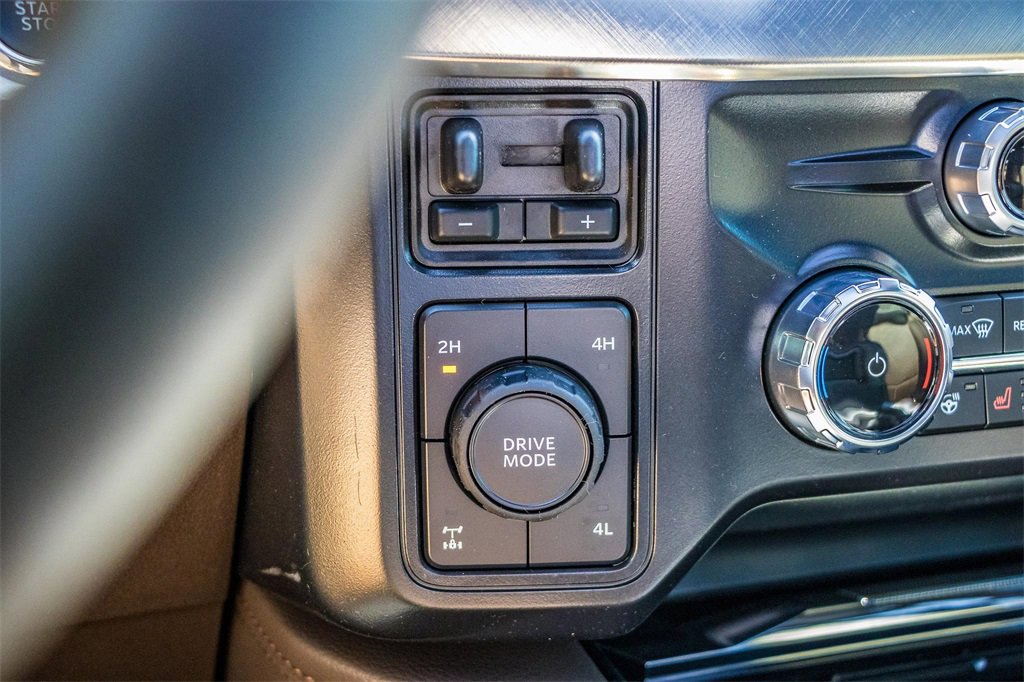 New 2026 Ford F250 King Ranch w/ Chrome Package image 32