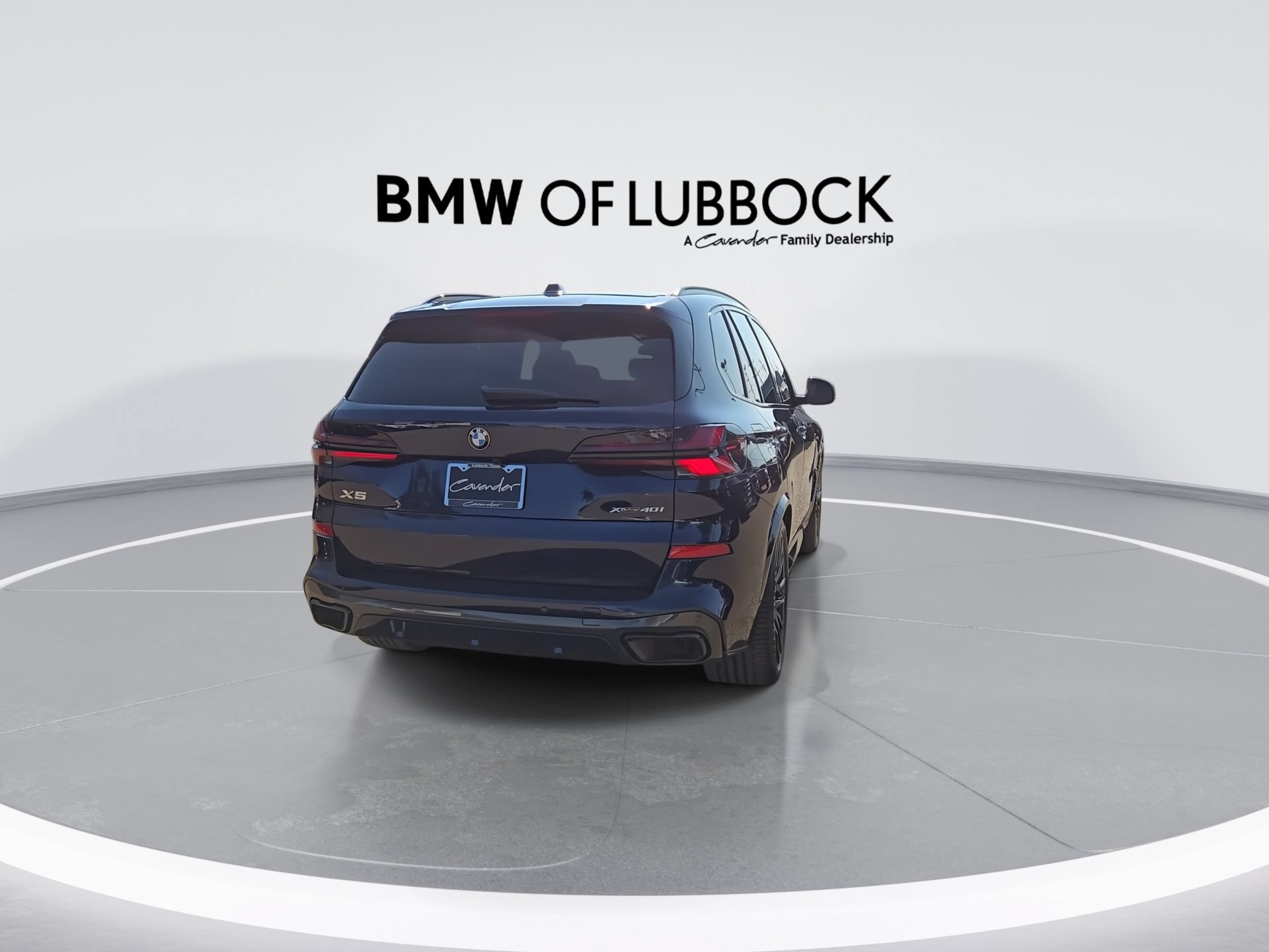 New 2026 BMW X5 xDrive40i w/ M Sport Package AWD/4WD image 7