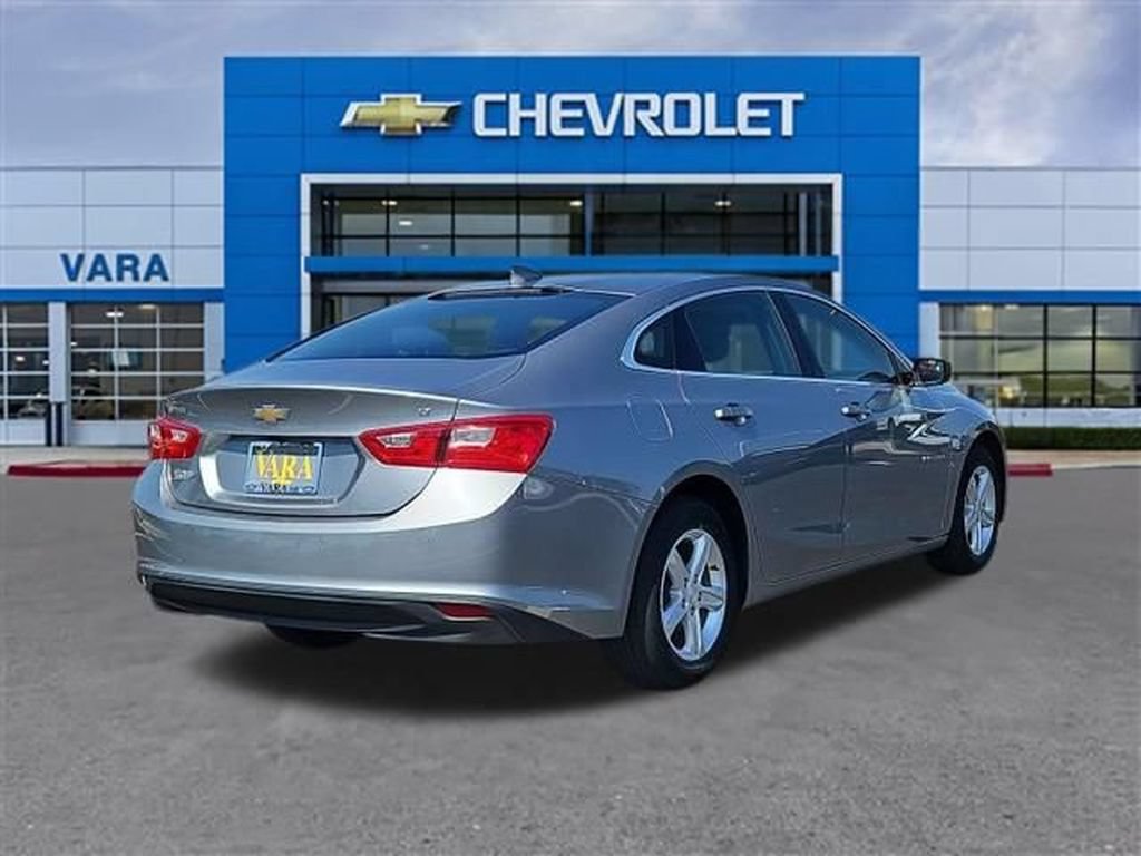 Used 2024 Chevrolet Malibu LT FWD image 5