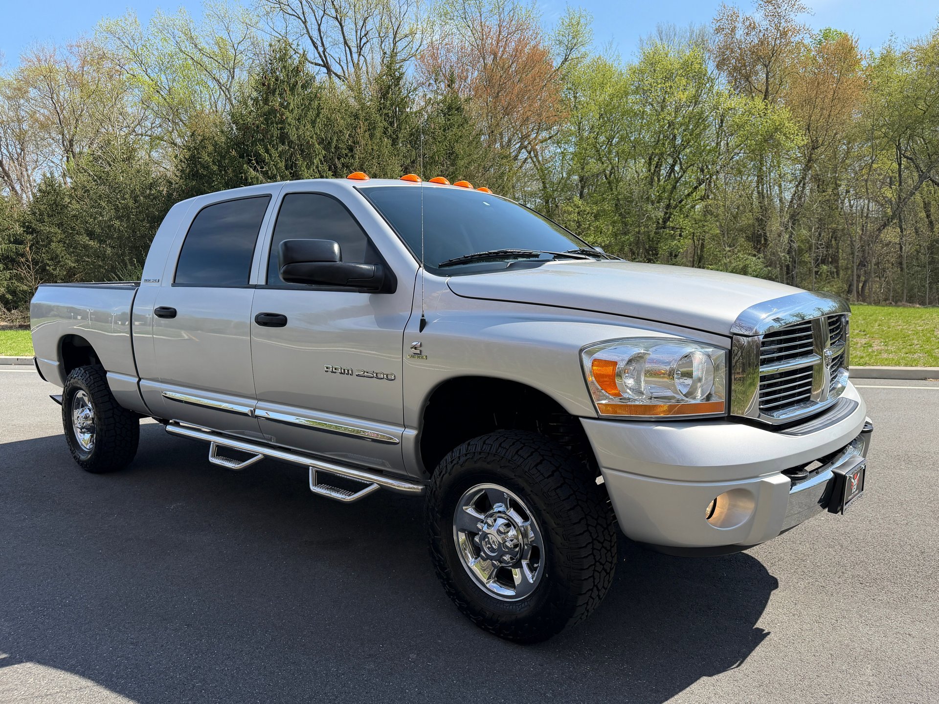 Used 2006 Dodge Ram 2500 Truck Laramie w/ Protection Group AWD/4WD image 9