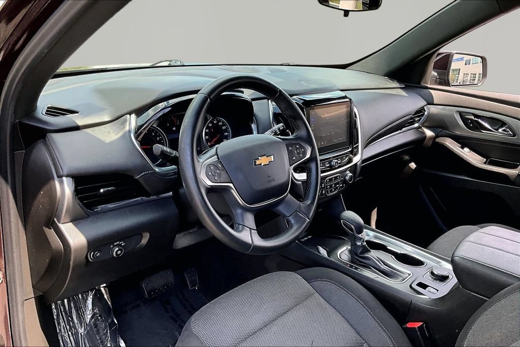 Used 2023 Chevrolet Traverse LT AWD/4WD image 15