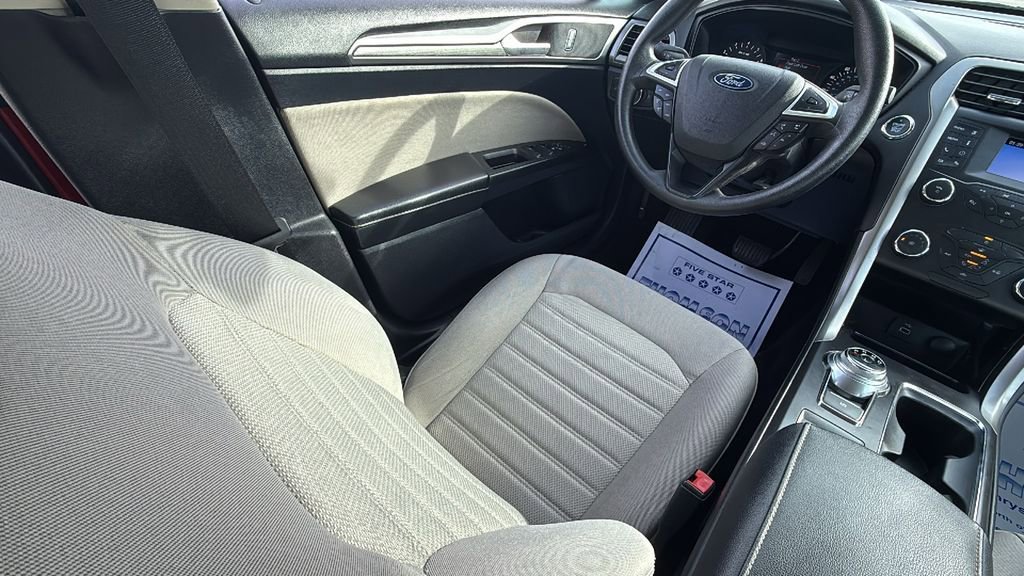 Used 2020 Ford Fusion S image 15