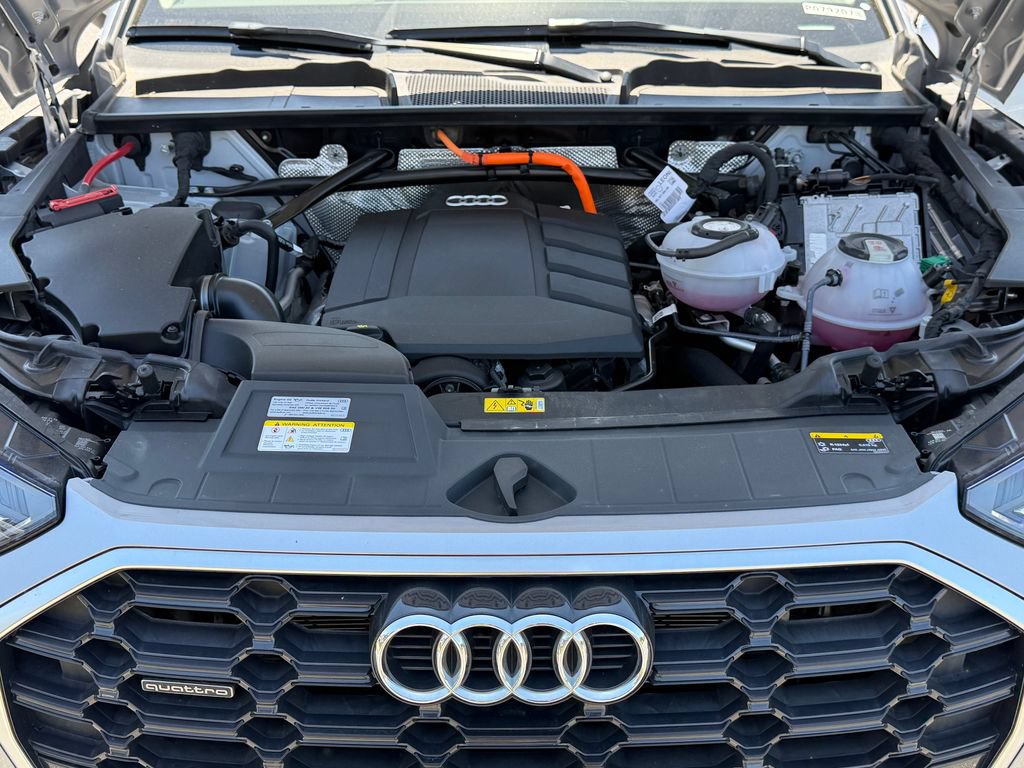 Used 2023 Audi Q5 e Premium w/ Convenience Package AWD/4WD image 41