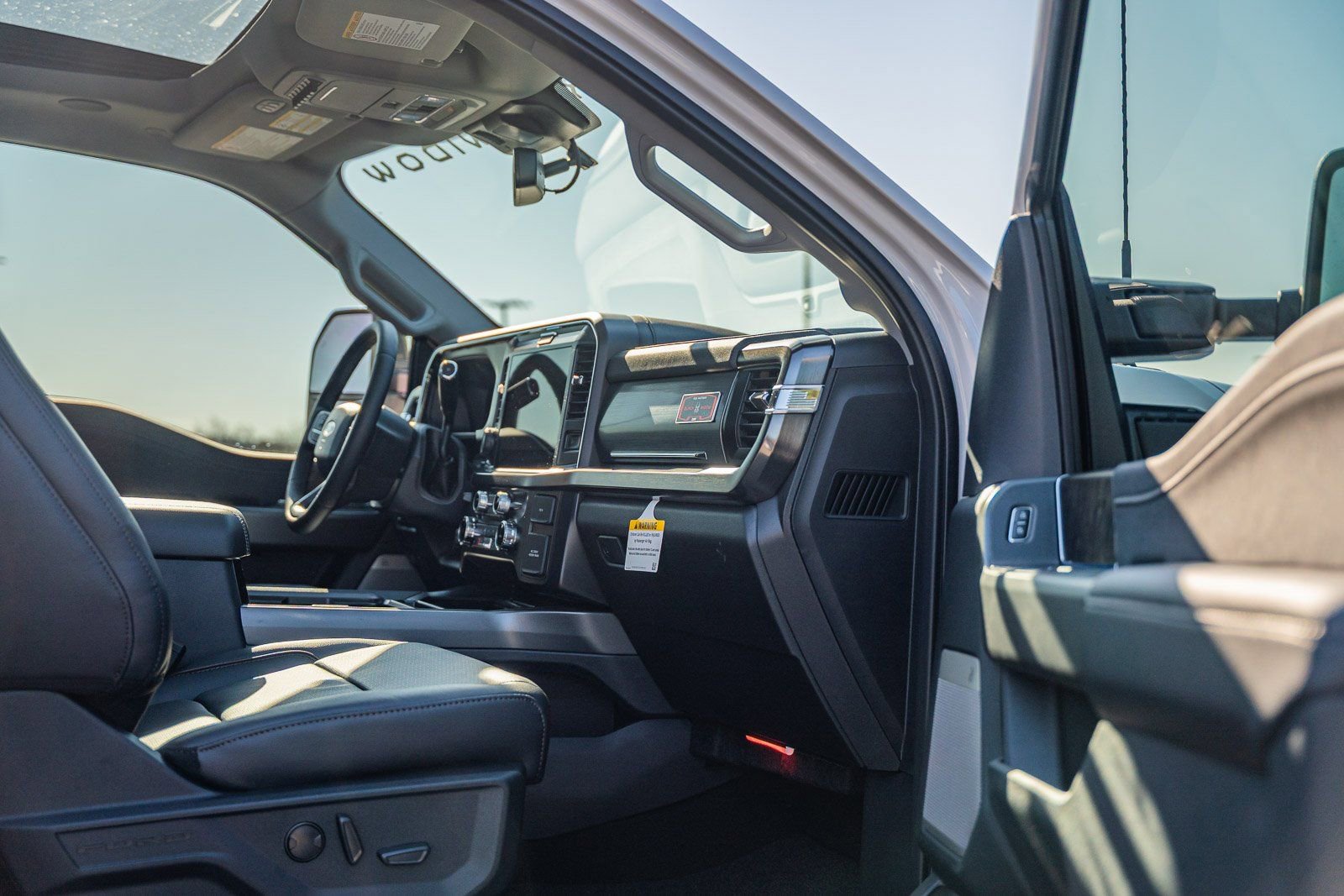 New 2026 Ford F250 Lariat w/ Black Appearance Package image 14