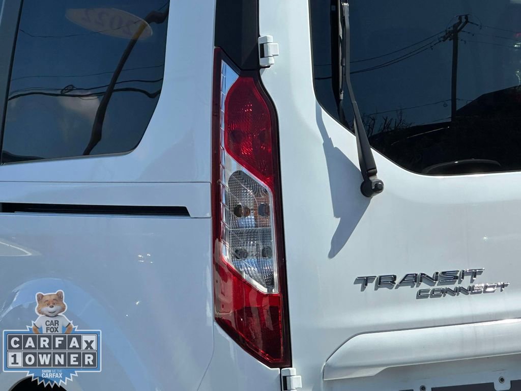 Used 2022 Ford Transit Connect XLT image 12