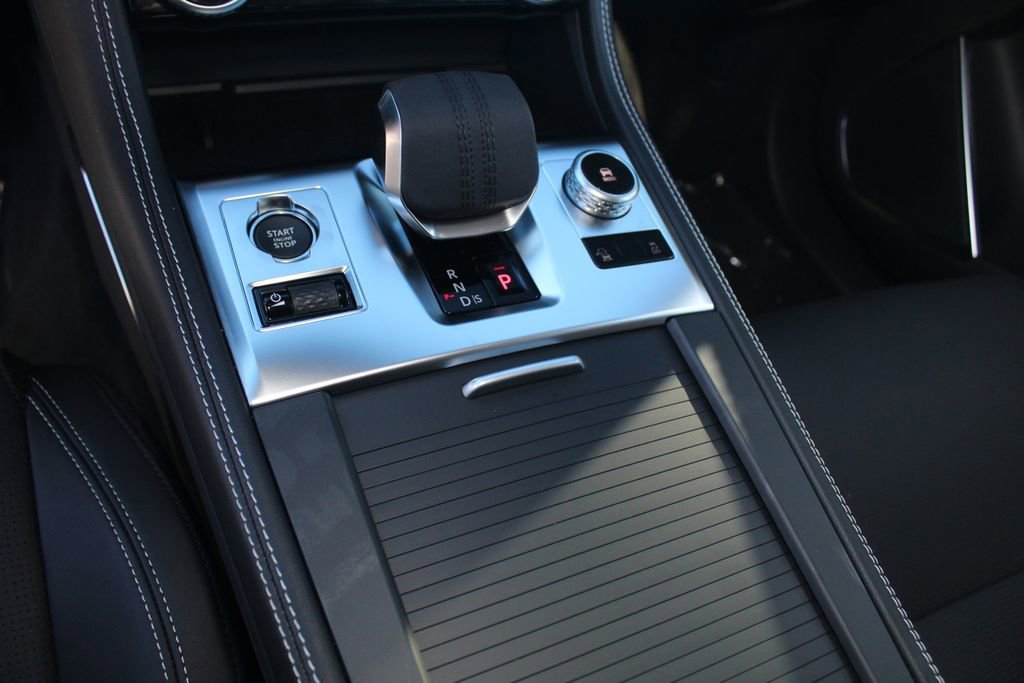 New 2026 Jaguar F-PACE R-Dynamic S AWD/4WD image 15