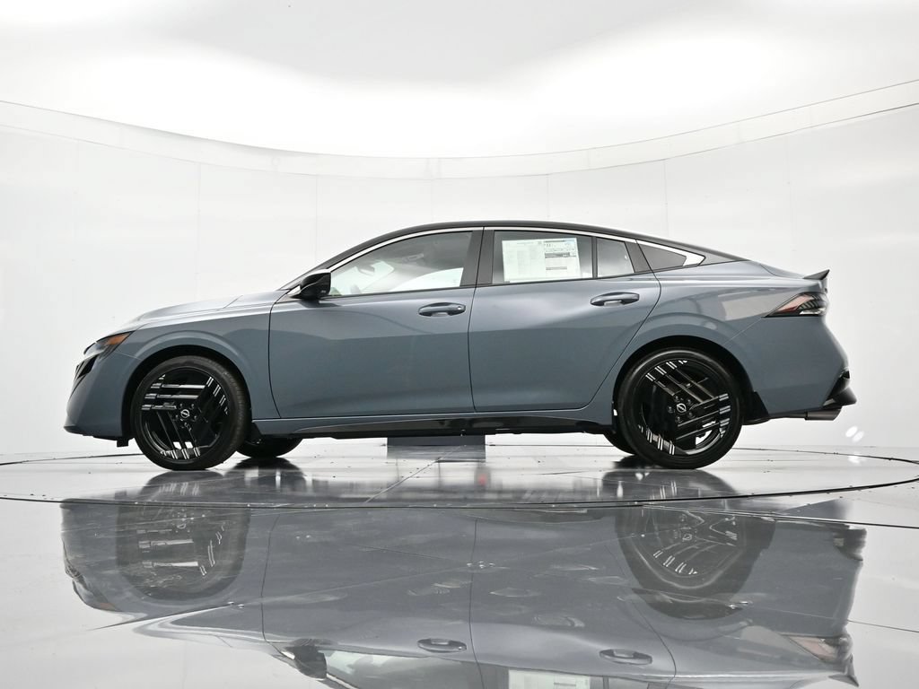New 2026 Nissan Sentra SR w/ SR Premium Package FWD image 45