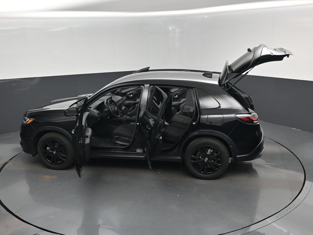 Used 2026 Honda HR-V Sport image 17