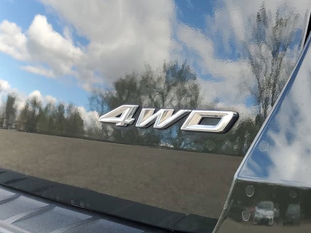 Used 2022 Ford Explorer XLT image 7