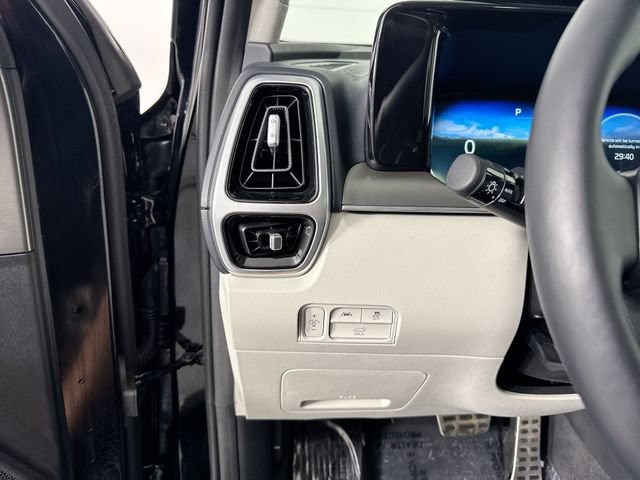 Used 2023 Kia Sorento SX AWD/4WD image 14