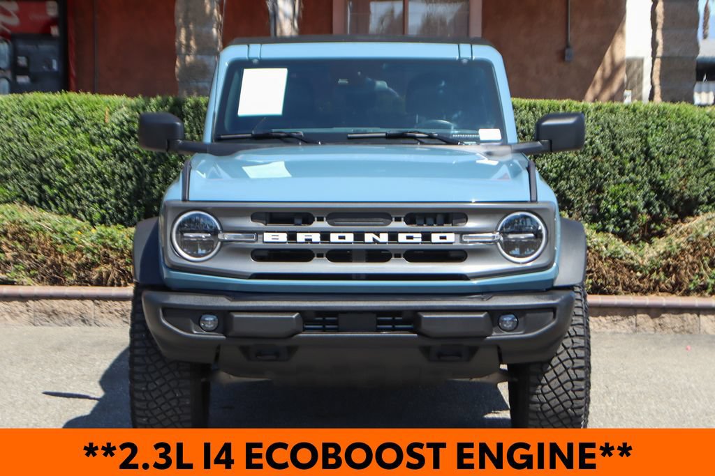Used 2023 Ford Bronco Big Bend w/ Sasquatch Package AWD/4WD image 3