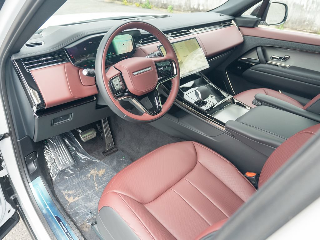 New 2026 Land Rover Range Rover Sport Dynamic SE AWD/4WD image 11