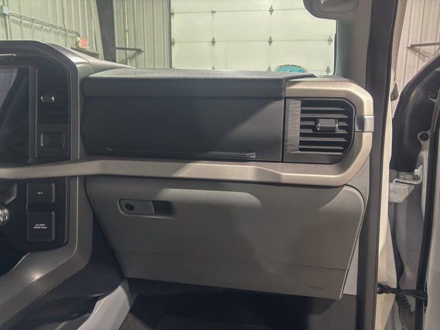 Used 2022 Ford F150 XLT w/ Equipment Group 302A High image 26