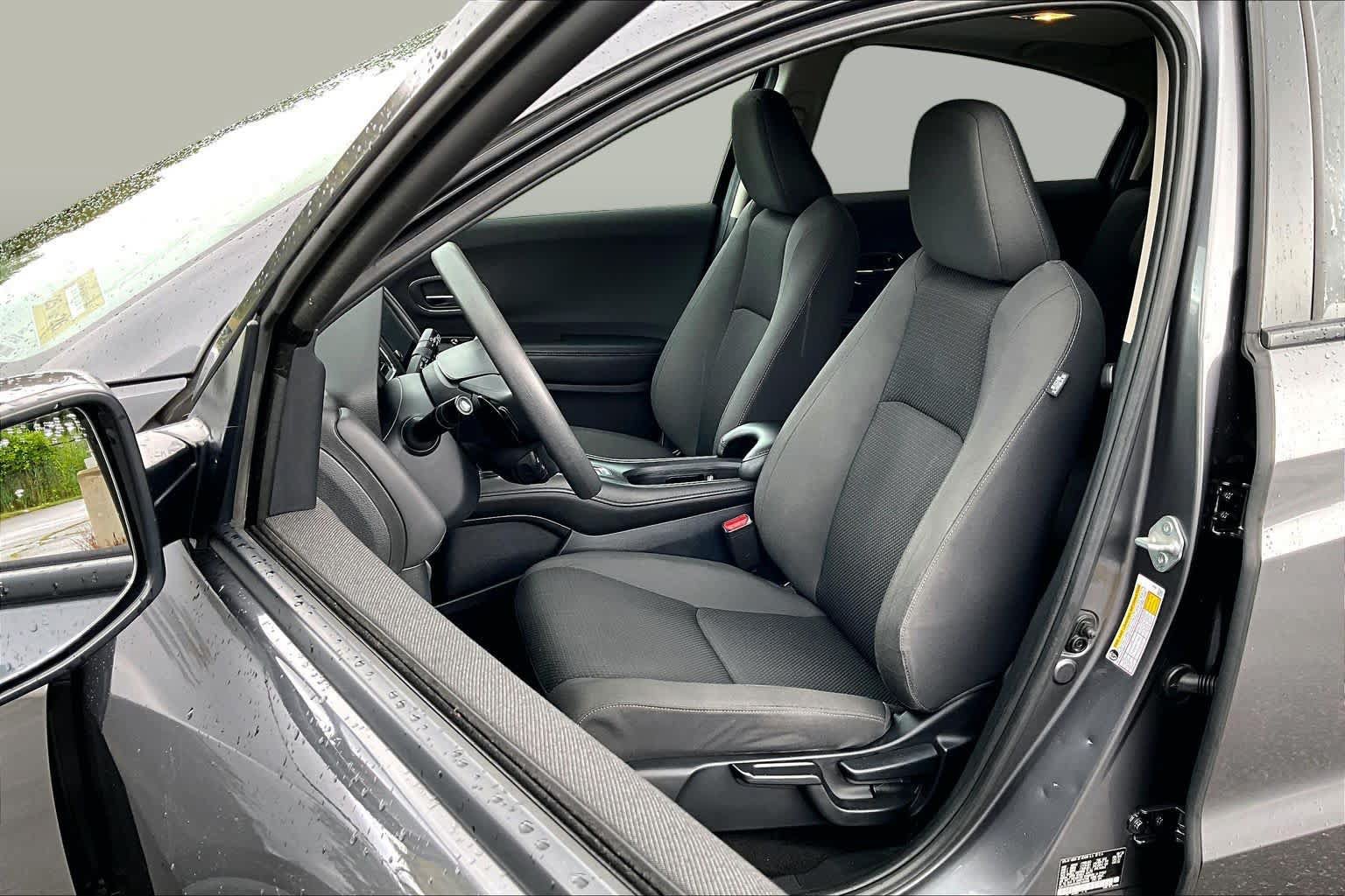 Used 2022 Honda HR-V EX image 9