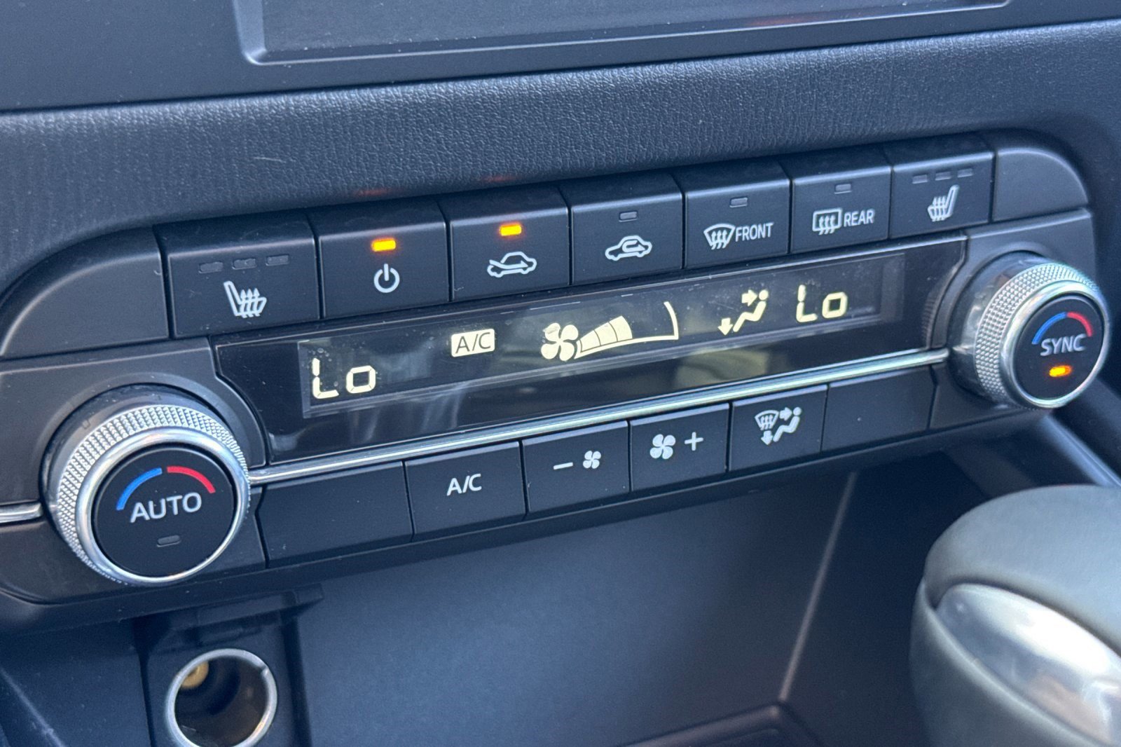 Used 2023 MAZDA CX-5 AWD 2.5 S w/ Premium Package image 19