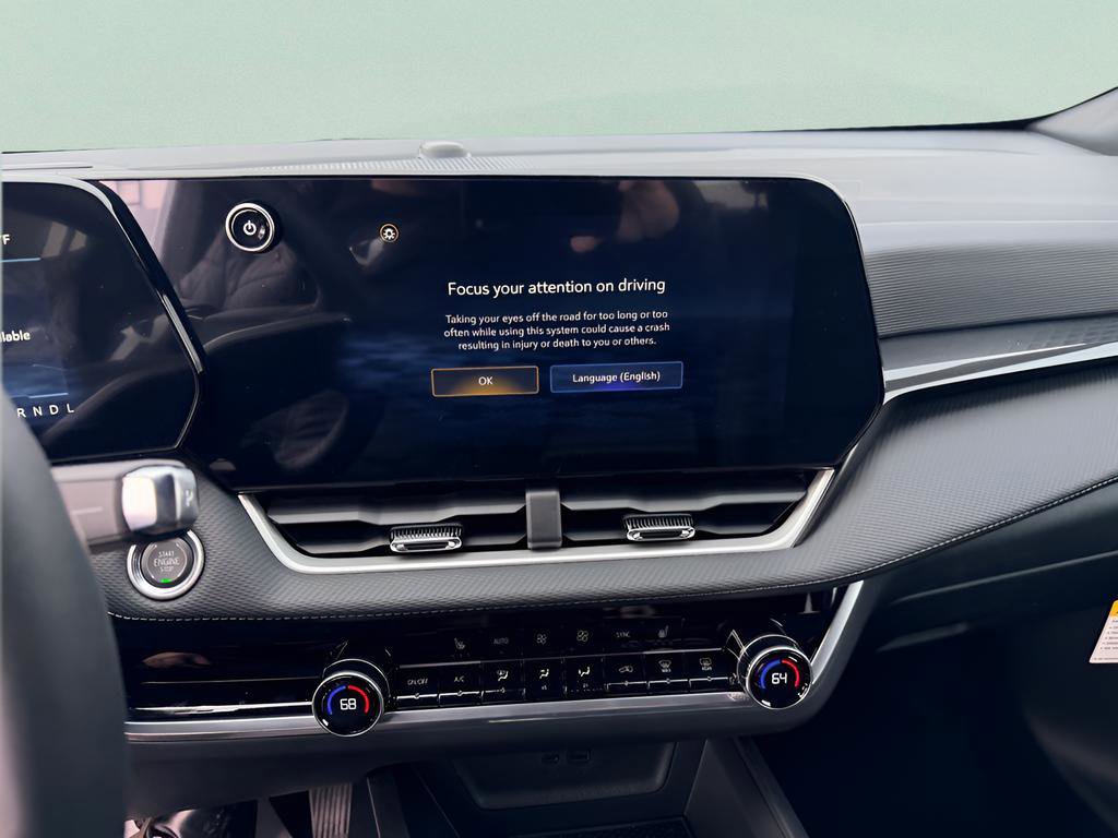 New 2026 Chevrolet Equinox LT w/ Convenience Package II image 18