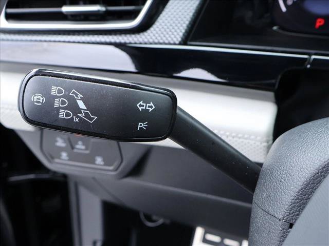 Used 2024 Volkswagen Atlas Cross Sport SEL Premium R-Line AWD/4WD image 15