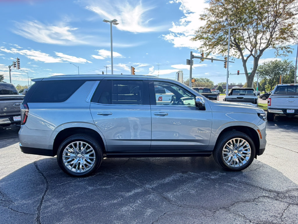 Certified 2025 Chevrolet Tahoe Premier AWD/4WD image 14