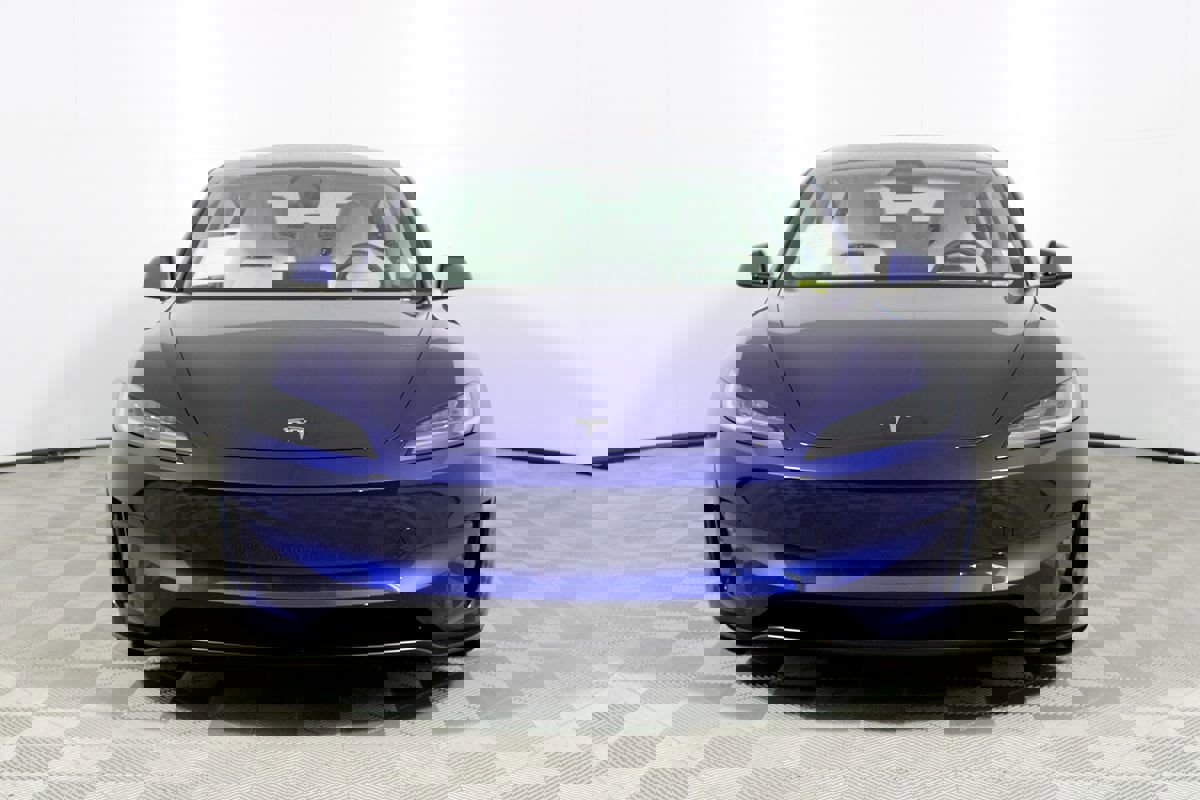 Used 2025 Tesla Model 3 Performance image 29