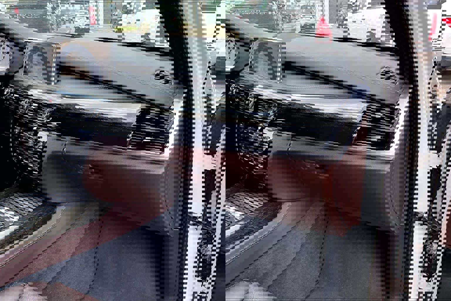 Used 2018 BMW X5 xDrive40e image 17