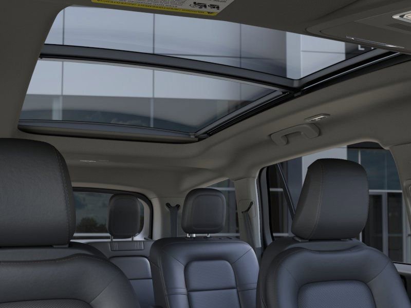 New 2026 Lincoln Aviator 2WD image 22