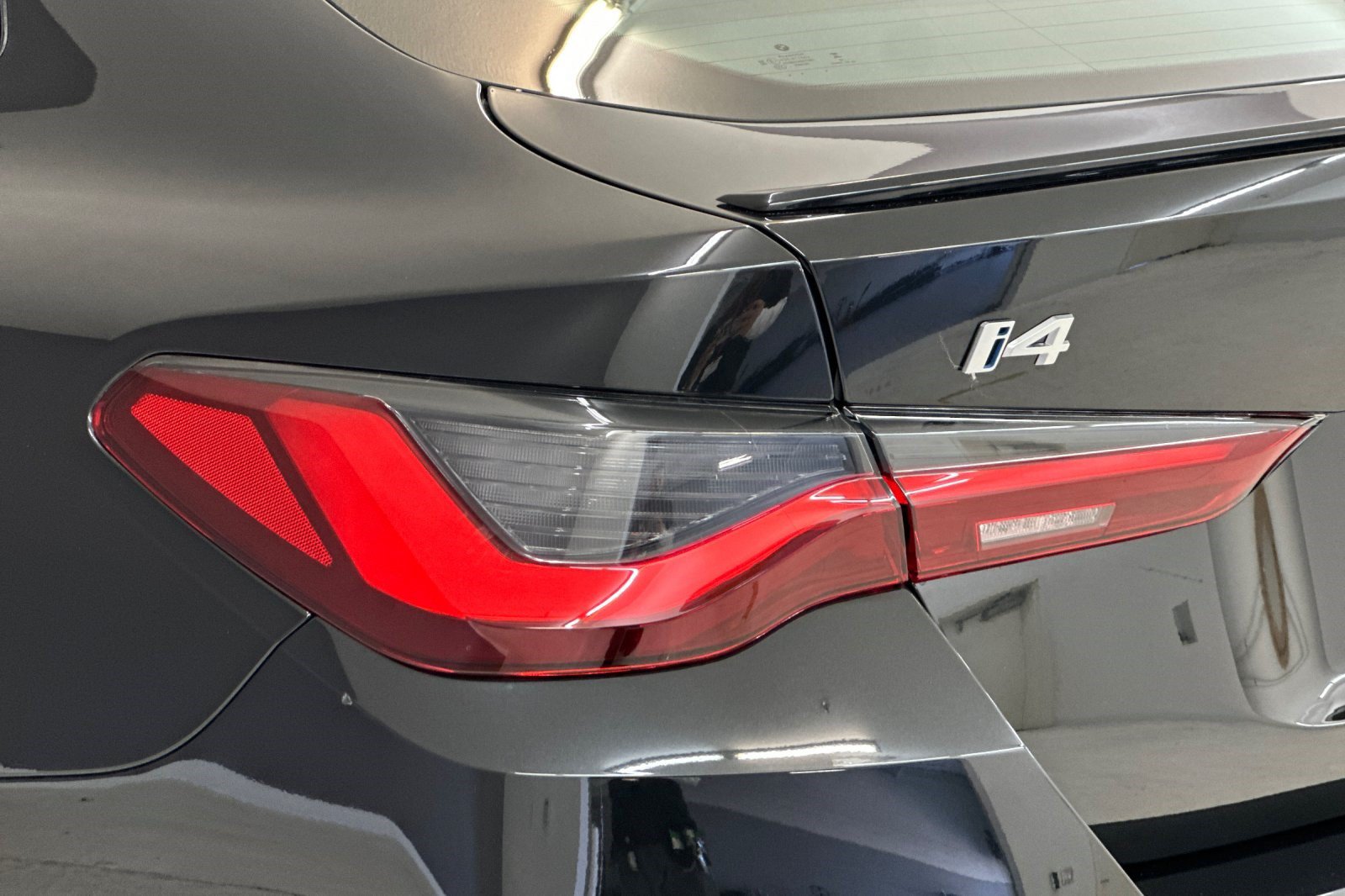 Certified 2024 BMW i4 eDrive40 w/ M Sport Package RWD image 29