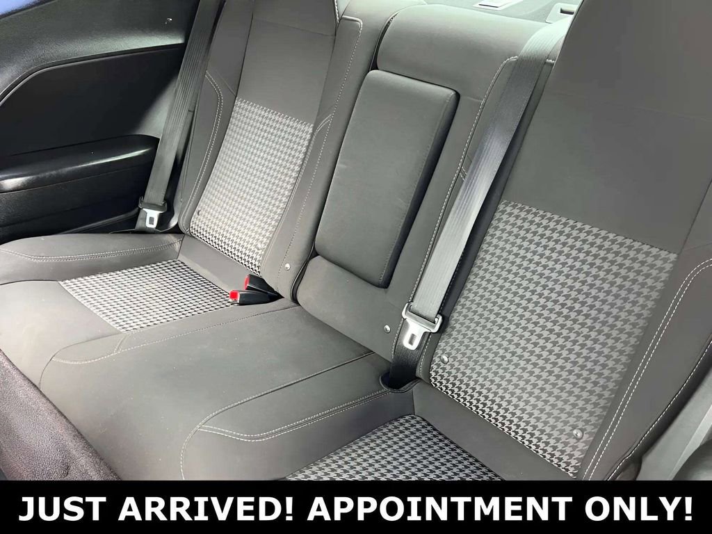 Used 2016 Dodge Challenger R/T w/ Blacktop Package RWD image 15