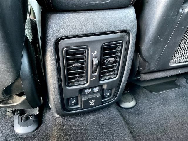 Used 2022 Dodge Durango R/T w/ Blacktop Package AWD/4WD image 12