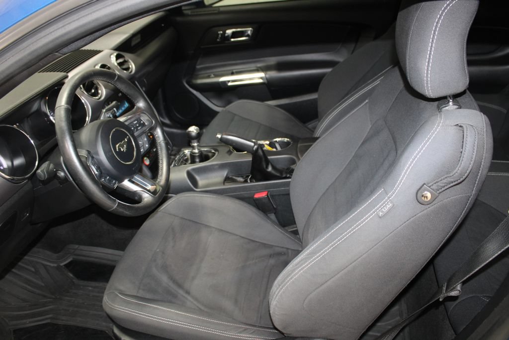Used 2017 Ford Mustang GT RWD image 19