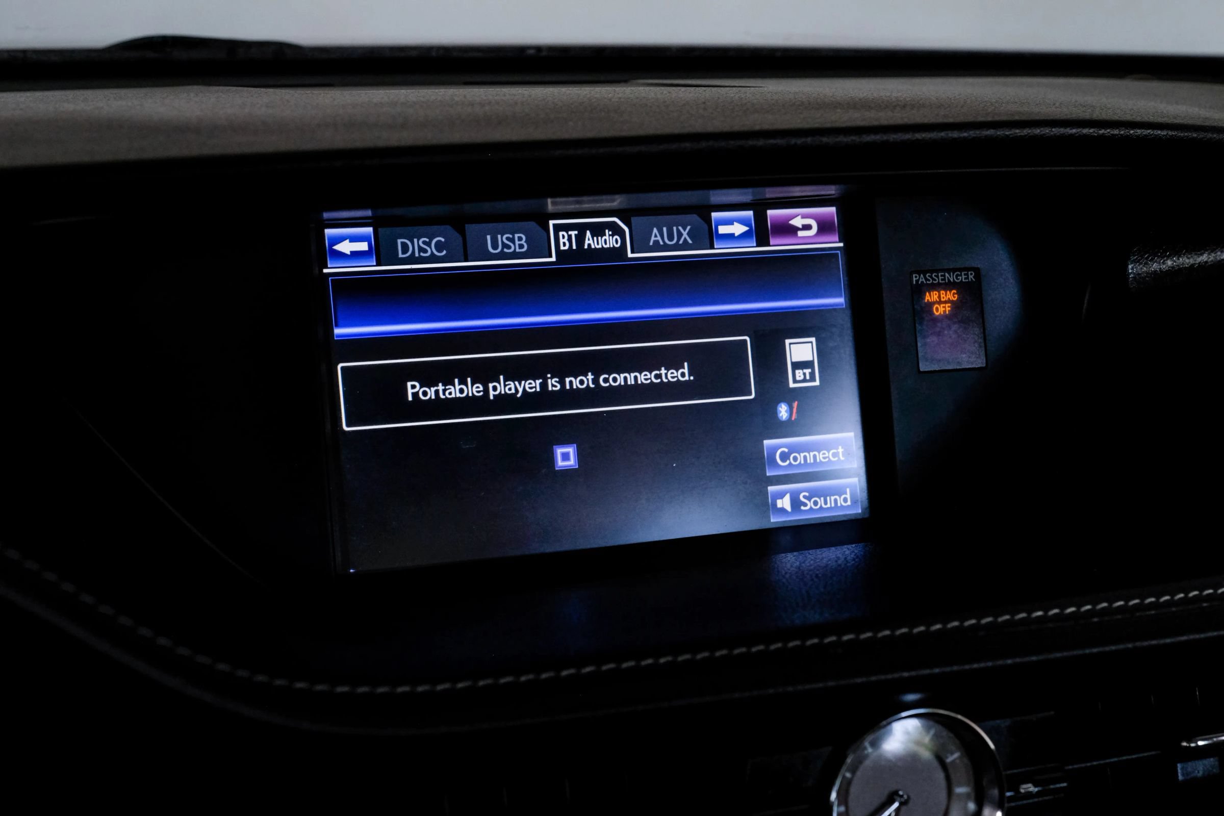 Used 2014 Lexus ES 300h w/ Luxury Package w/Bamboo Trim FWD image 31