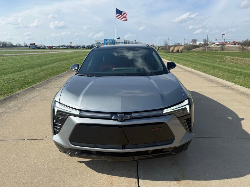 Used 2025 Chevrolet Blazer EV RS image 12